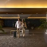 The Ritz-Carlton Residences Waikiki Beach